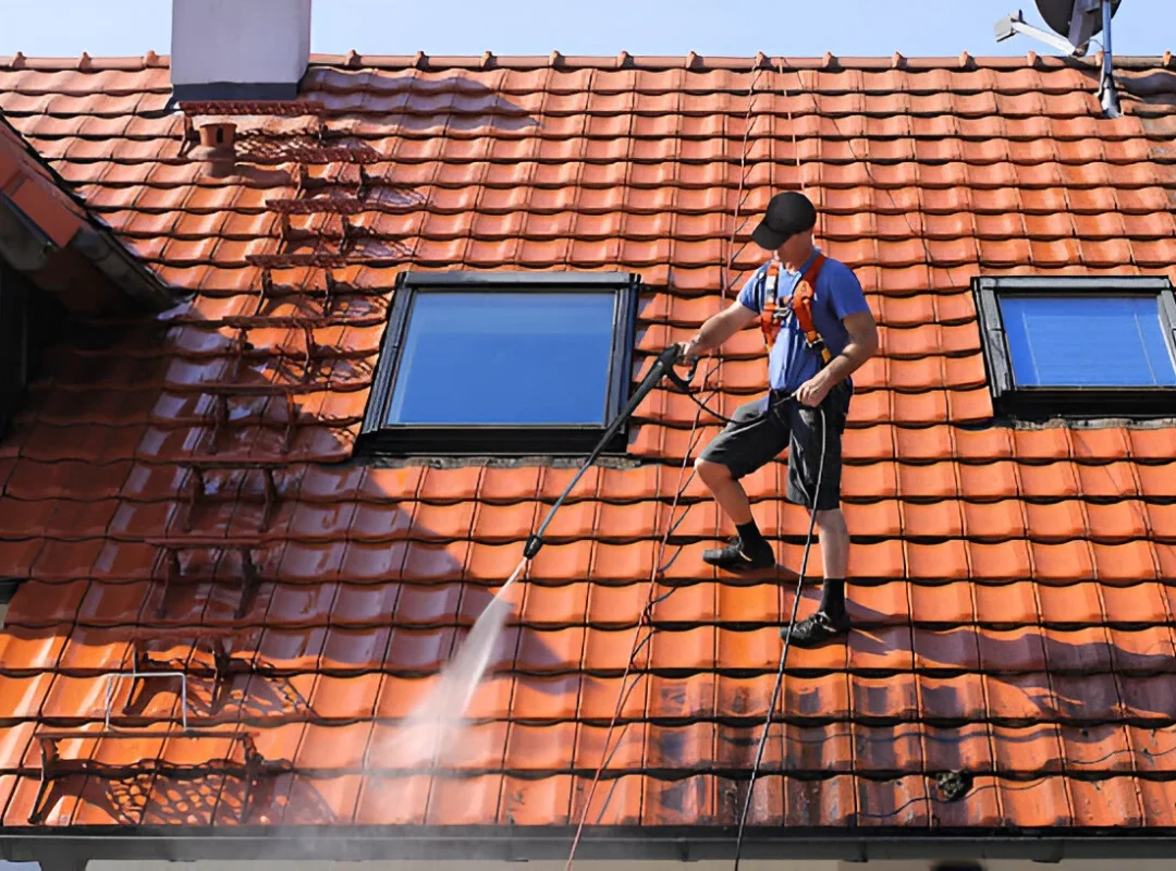 best-time-roof-cleaning best-time-roof-cleaning